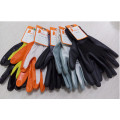 Gants de travail de finition en nitrile vert de calibre 13 vert Nylon avec revêtement lisse Dnn344